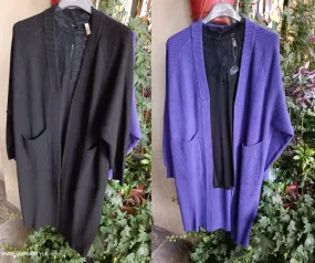 Morbido e caldo cardigan aperto nero e viola